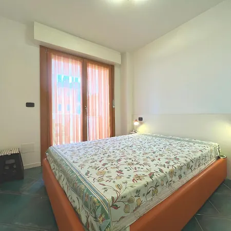 Capitol Holiday Apartments Apartamento Grado