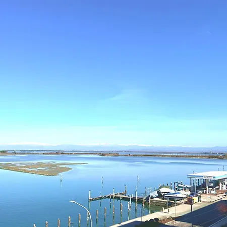 Capitol Holiday Apartments Apartamento Grado