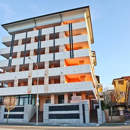 Capitol Holiday Apartments Apartamento *
